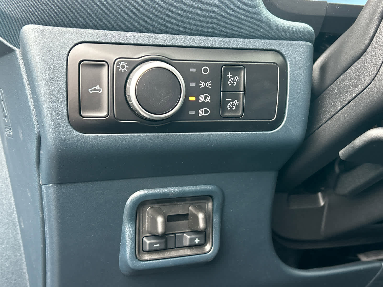 New 2025 Ford Maverick XLT w/ XLT Luxury Package image 22