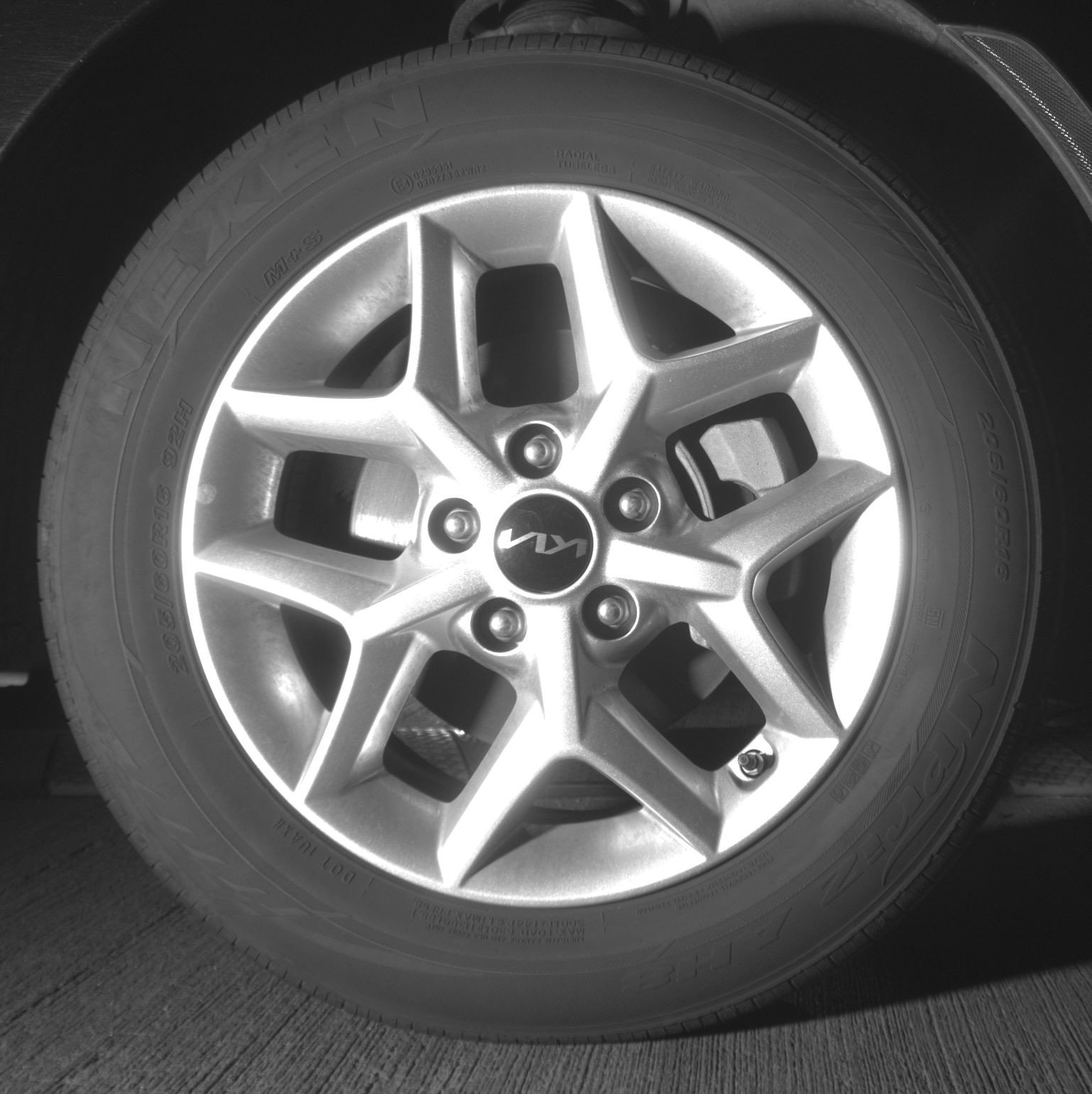 Used 2025 Kia Soul LX w/ LX Technology Package image 13