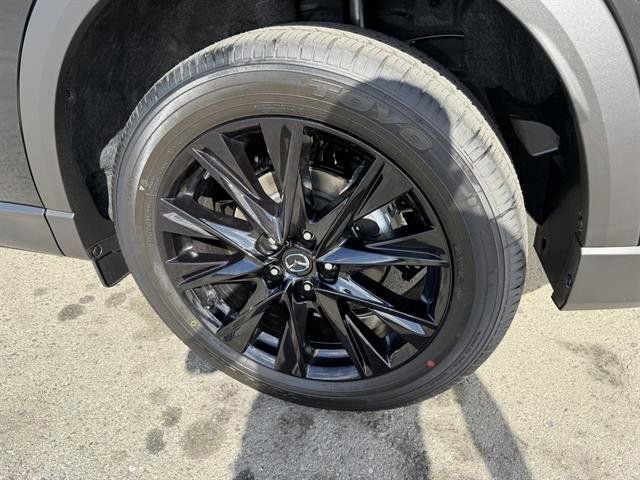 New 2025 MAZDA CX-5 Carbon Edition image 13