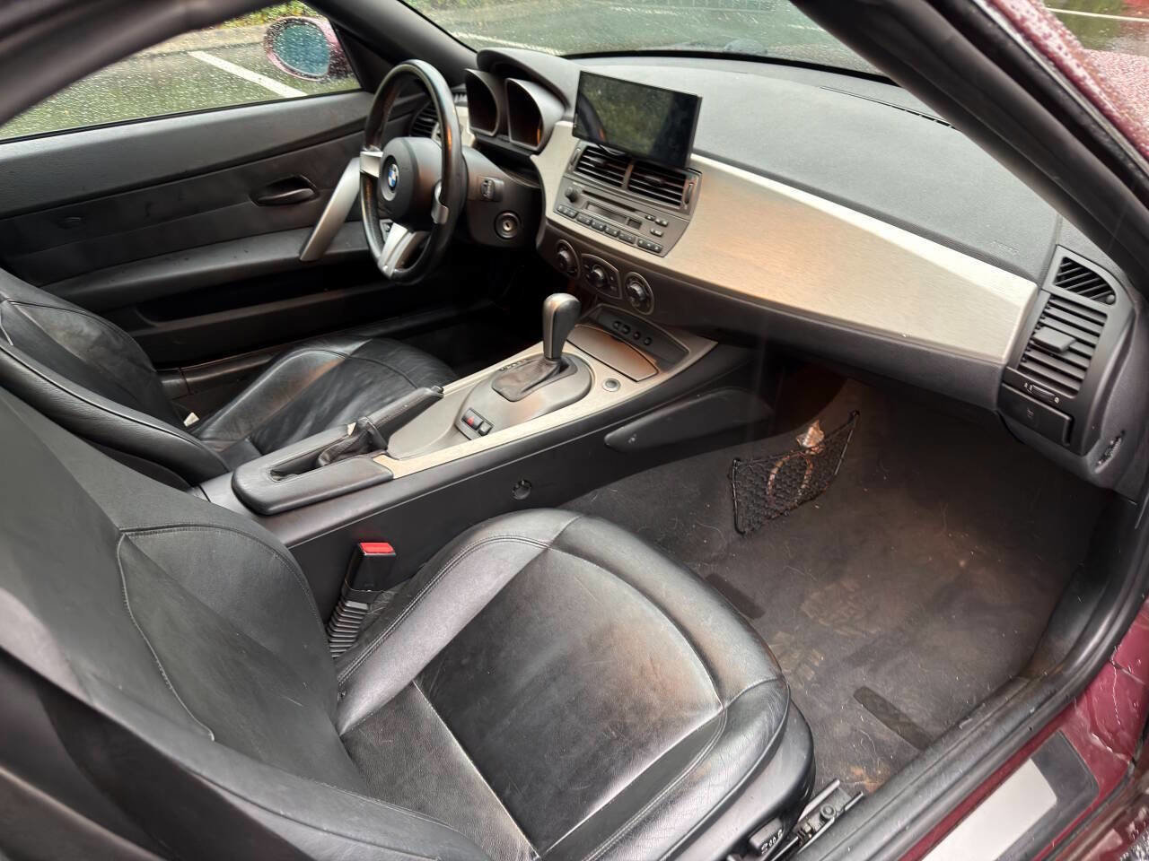 Used 2003 BMW Z4 3.0i image 14