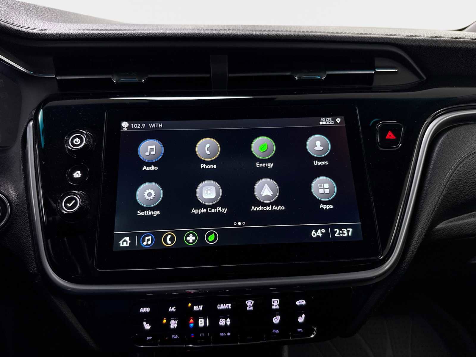Used 2023 Chevrolet Bolt LT w/ Infotainment Package FWD image 12
