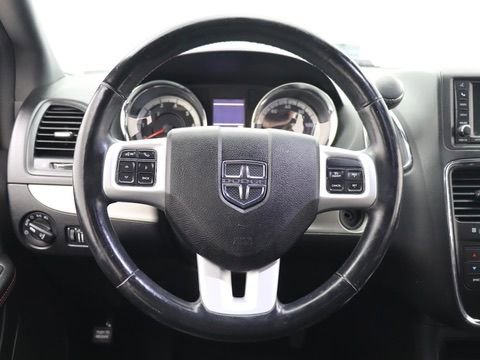 Used 2019 Dodge Grand Caravan GT FWD image 16