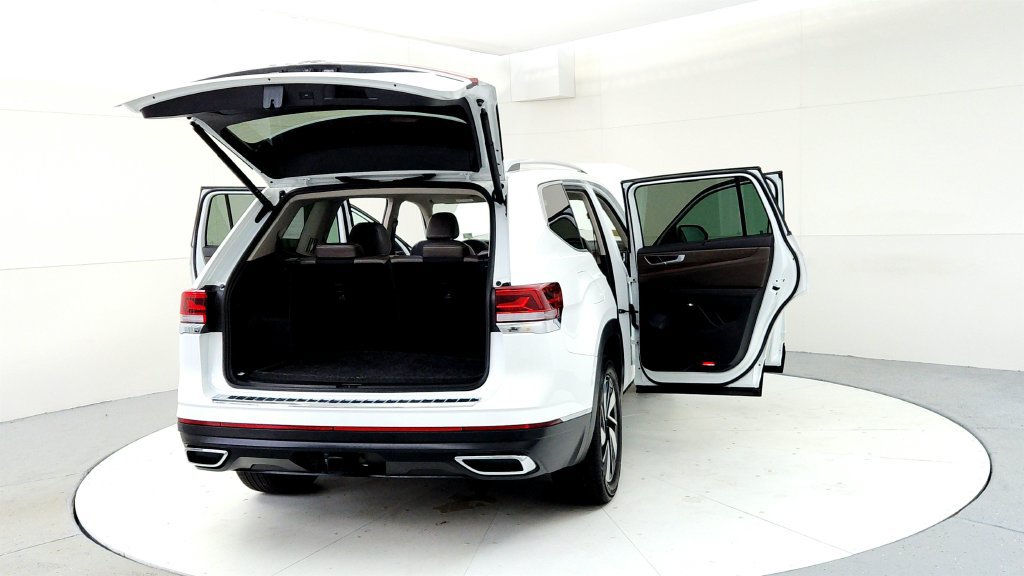 Used 2024 Volkswagen Atlas SEL AWD/4WD image 11