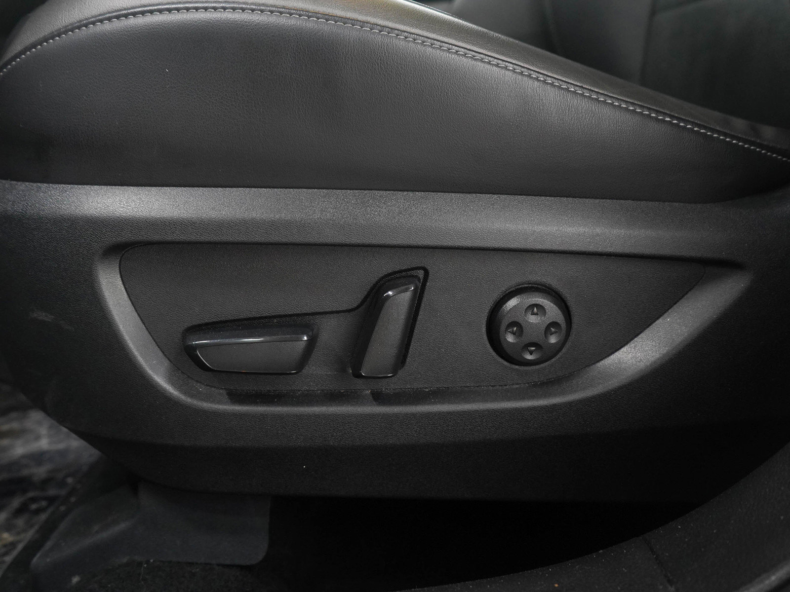 Used 2024 INFINITI QX55 Luxe image 22