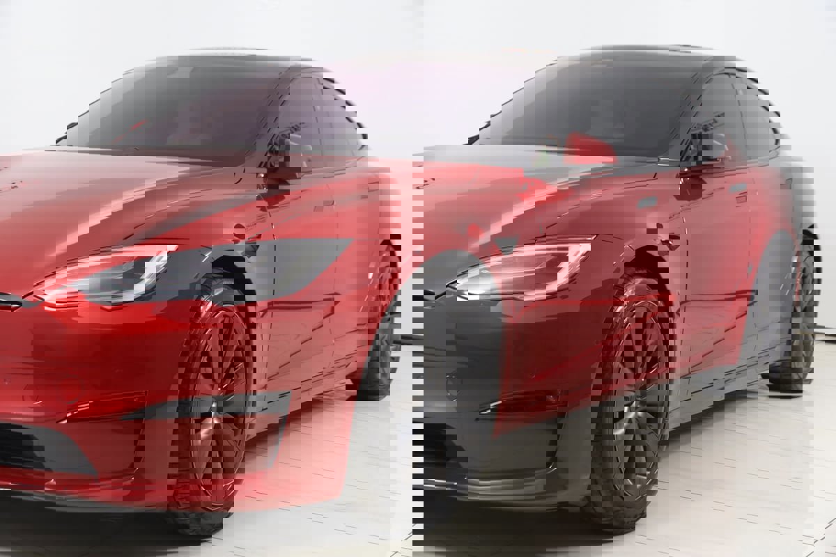 Used 2021 Tesla Model S Plaid image 58