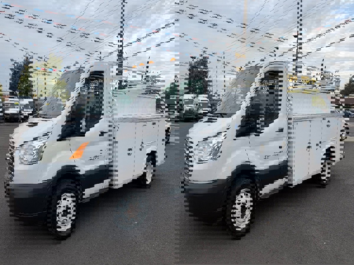 Used 2016 Ford Transit 350 138 DRW w/ Premium Package image 3