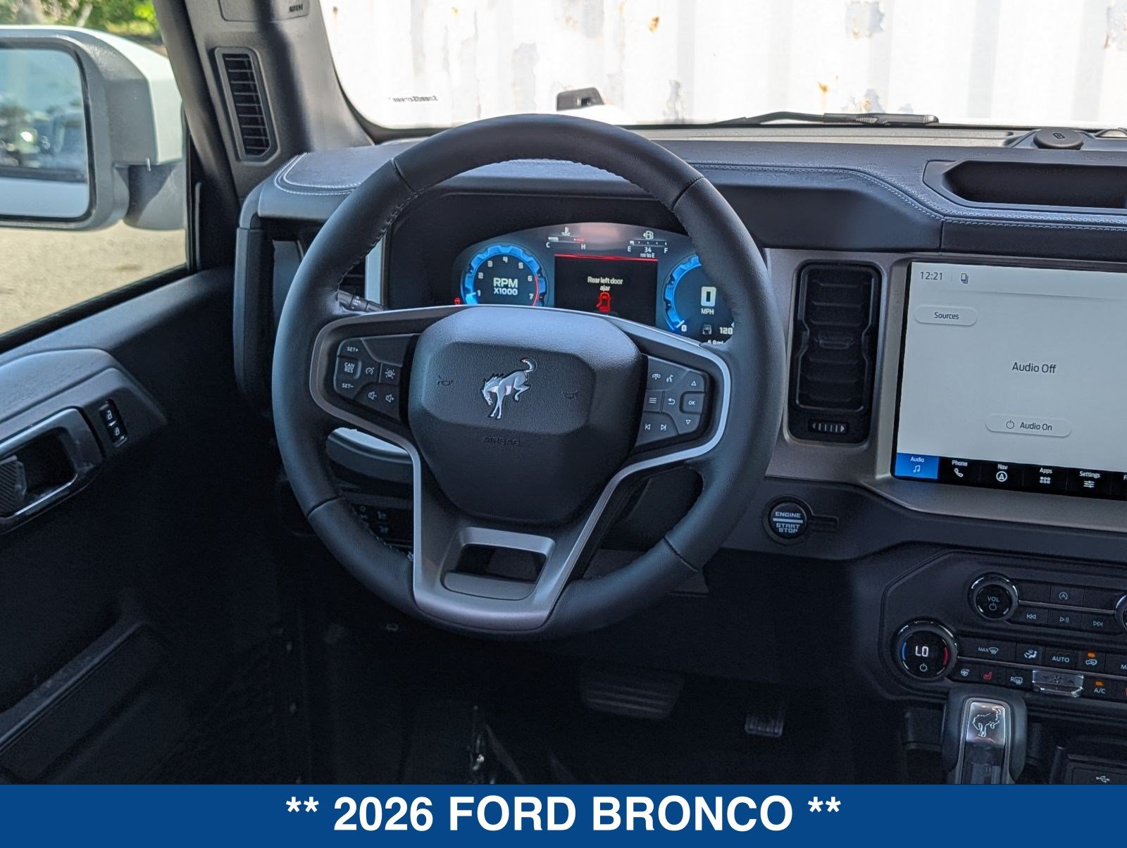 Used 2026 Ford Bronco Outer Banks AWD/4WD image 36