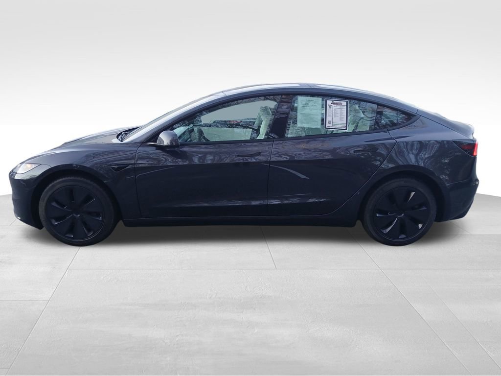 Used 2024 Tesla Model 3 Standard Range image 5
