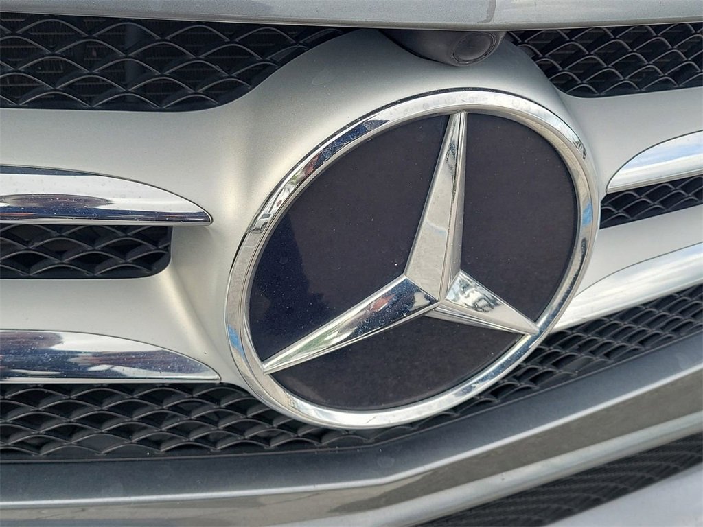 Used 2019 Mercedes-Benz C 300 Sedan image 9