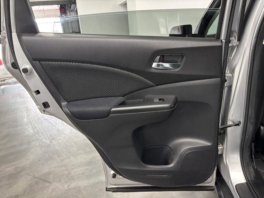 Used 2015 Honda CR-V EX image 30