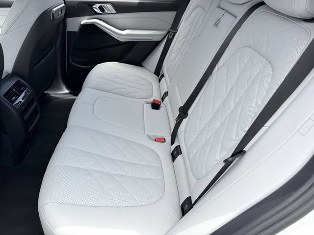 Certified 2024 BMW X5 xDrive40i AWD/4WD image 18