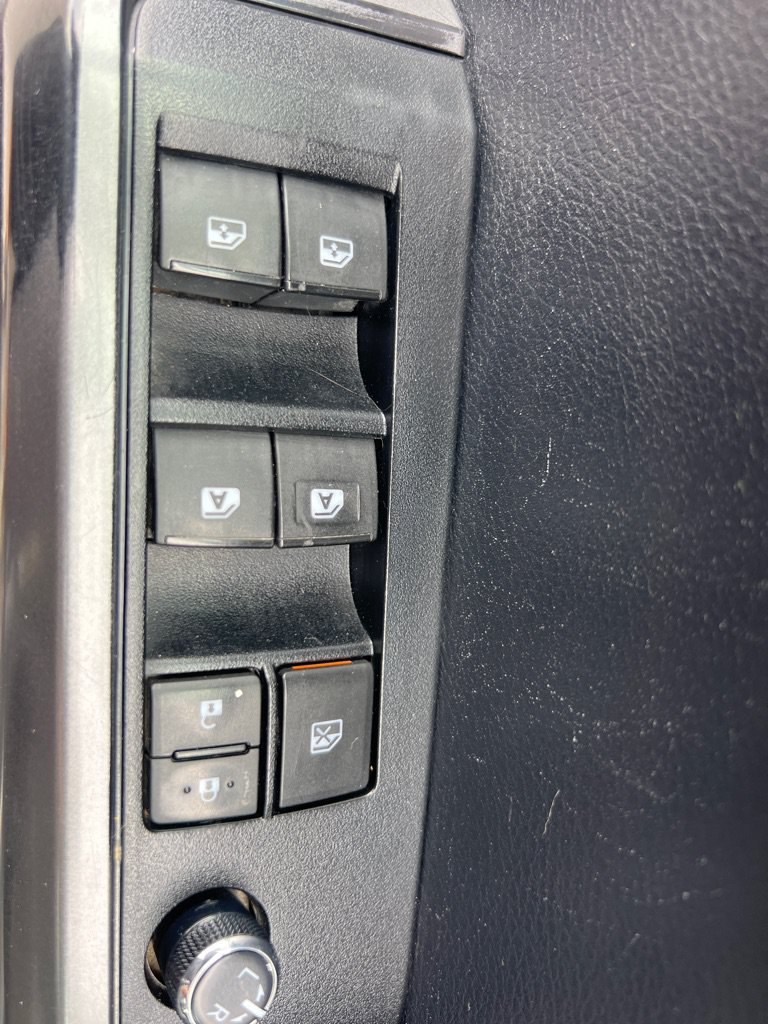 Used 2018 Toyota Tacoma TRD Sport AWD/4WD image 34