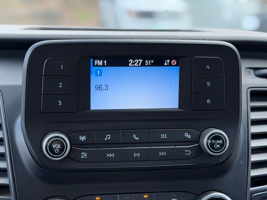 Used 2020 Ford Transit 250 Medium Roof AWD image 8