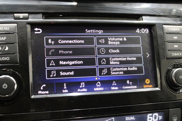 Used 2020 Nissan Rogue SL image 40