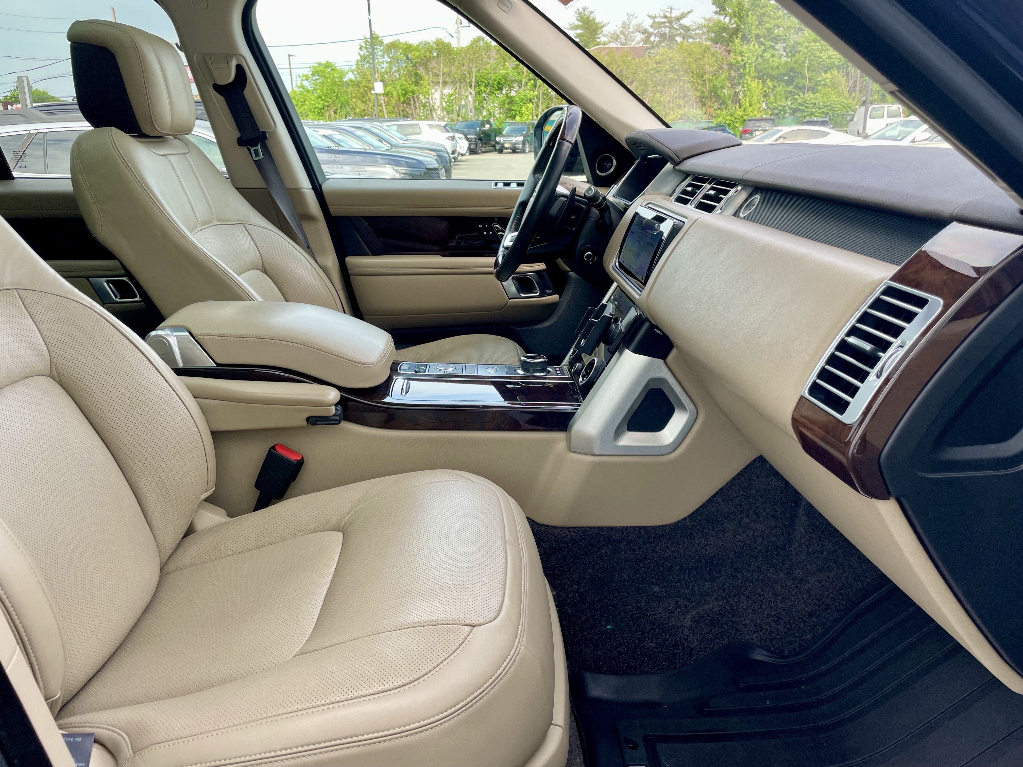 Used 2020 Land Rover Range Rover HSE AWD/4WD image 15