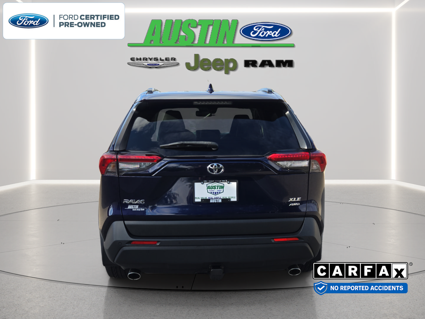 Used 2019 Toyota RAV4 XLE Premium w/ Advanced Technology Package AWD/4WD image 4