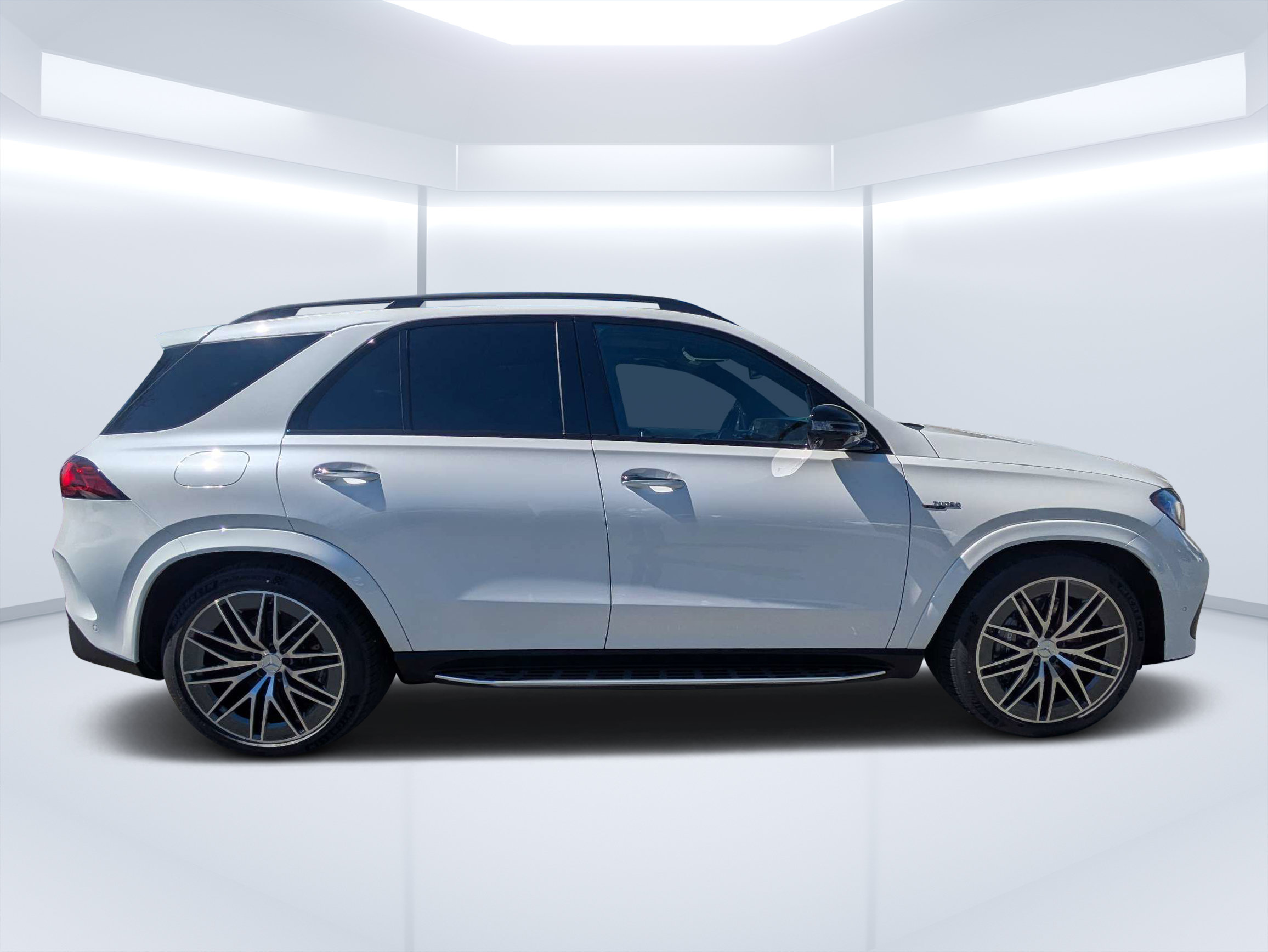 New 2027 Mercedes-Benz GLE 53e AMG 4MATIC image 2