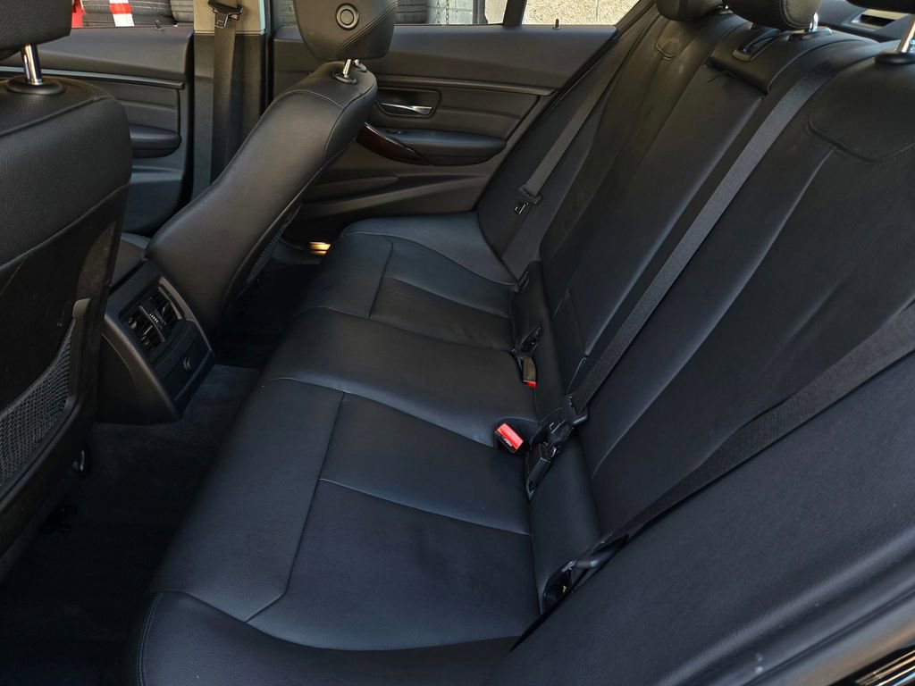 Used 2015 BMW 328i Sedan image 12