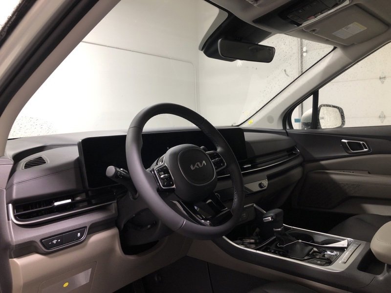 New 2026 Kia Carnival EX image 20