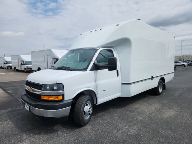 New 2026 Chevrolet Express 3500 w/ Power Convenience Package RWD image 3