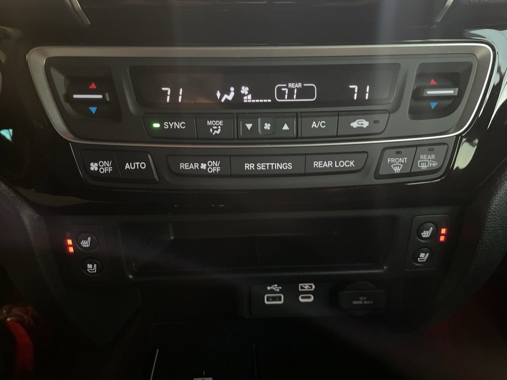 Used 2025 Honda Ridgeline Black Edition image 24