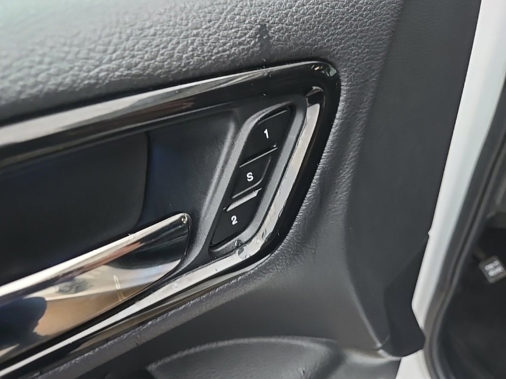 Used 2023 Dodge Durango GT image 30