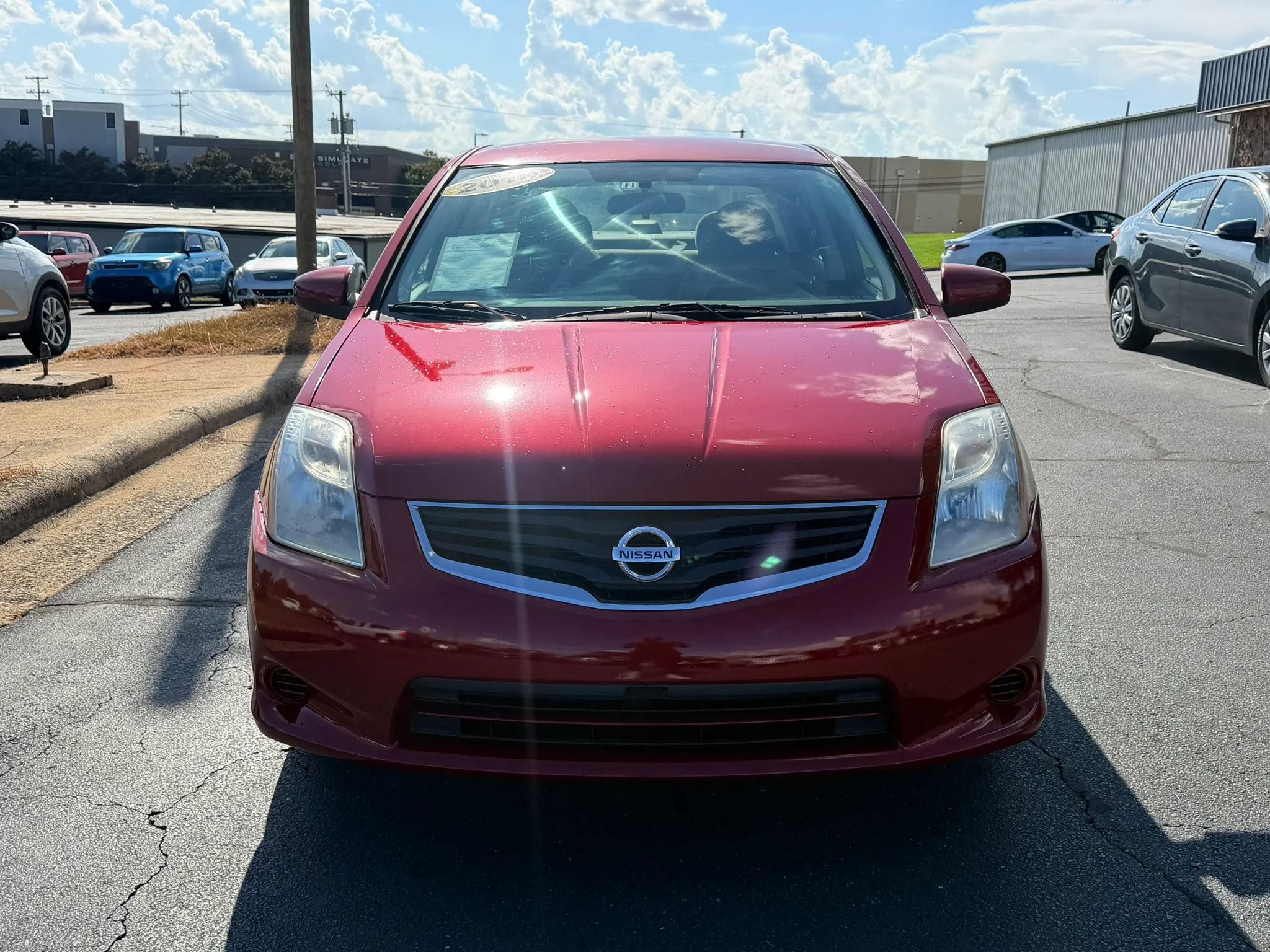 Used 2010 Nissan Sentra 2.0 FWD image 2