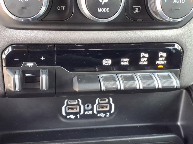 Used 2022 RAM 2500 Laramie w/ Night Edition image 32