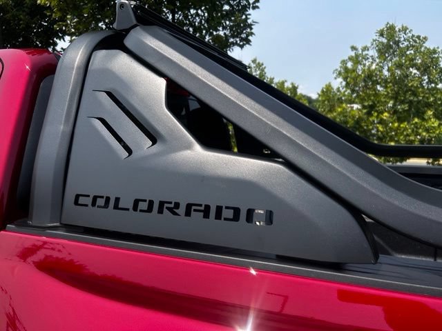 New 2026 Chevrolet Colorado Z71 w/ Midnight Edition AWD/4WD image 15