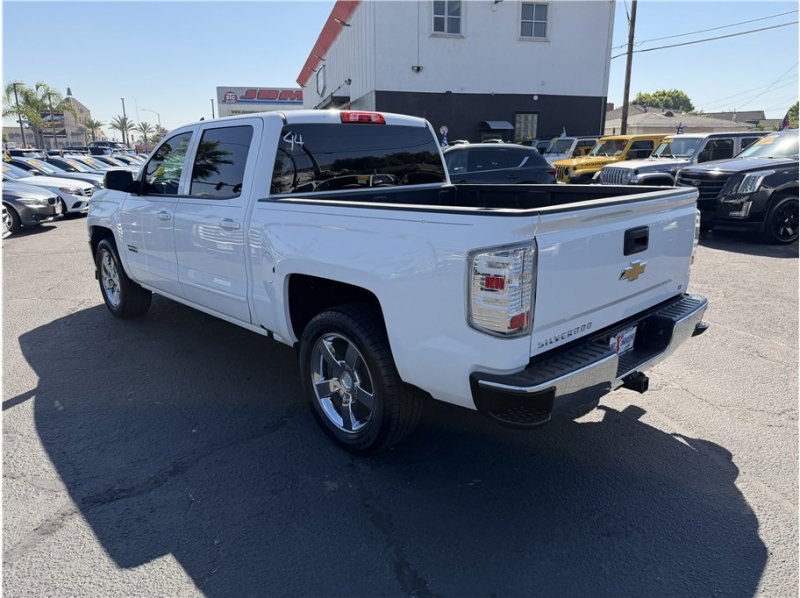 Used 2018 Chevrolet Silverado 1500 LT w/ Texas Edition RWD image 12