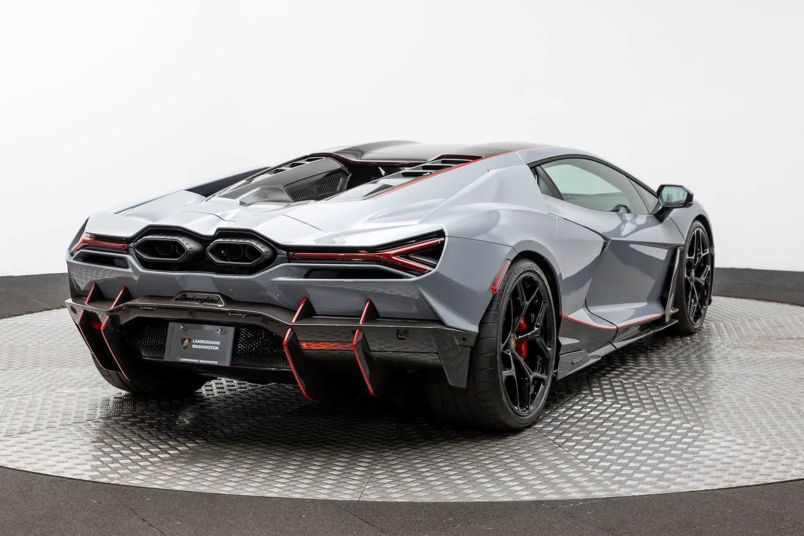 Used 2024 Lamborghini Revuelto AWD/4WD image 22
