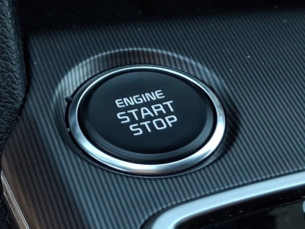 Certified 2026 Kia Sportage EX w/ EX Panorama Roof Package image 23