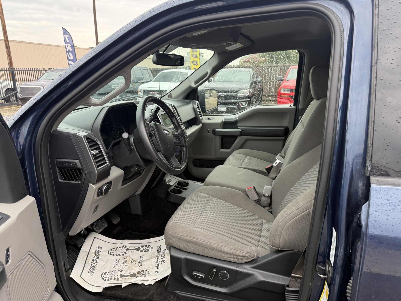 Used 2017 Ford F150 XLT w/ Equipment Group 302A Luxury image 12