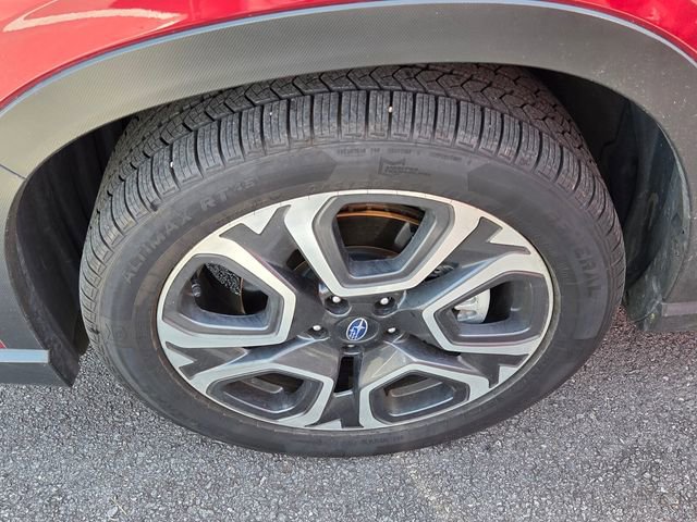 Used 2023 Subaru Ascent Limited image 8