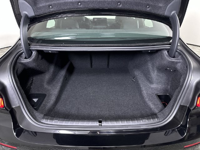 Used 2023 BMW 530i w/ Convenience Package RWD image 27