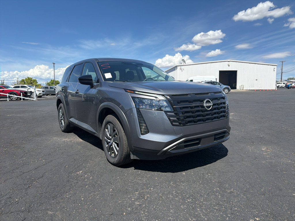 Used 2026 Nissan Pathfinder S