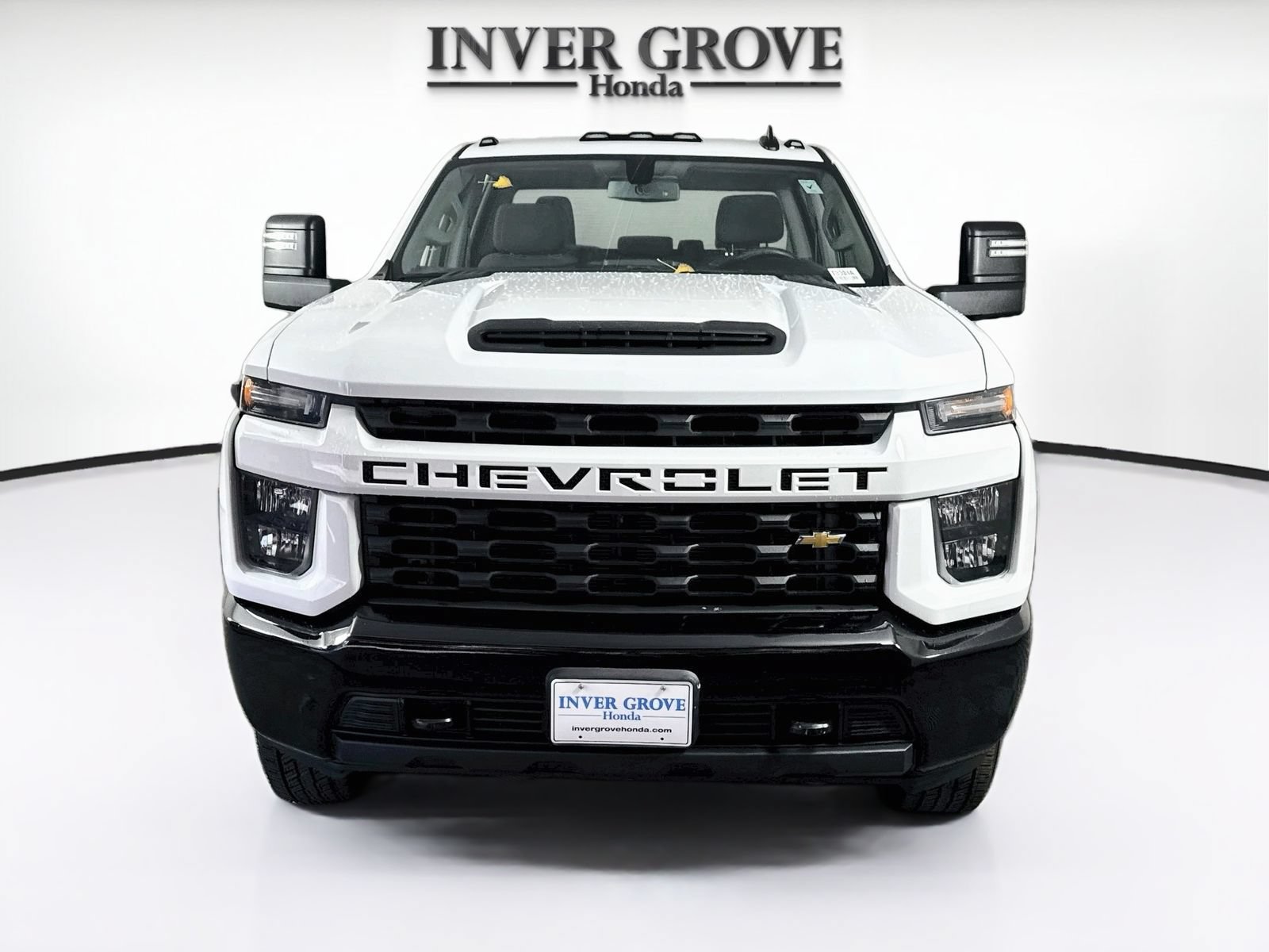 Used 2022 Chevrolet Silverado 2500 Custom w/ Custom Value Package AWD/4WD image 2