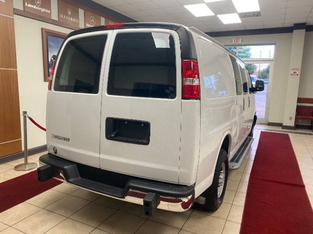 Used 2023 Chevrolet Express 2500 w/ Driver Convenience Package image 3