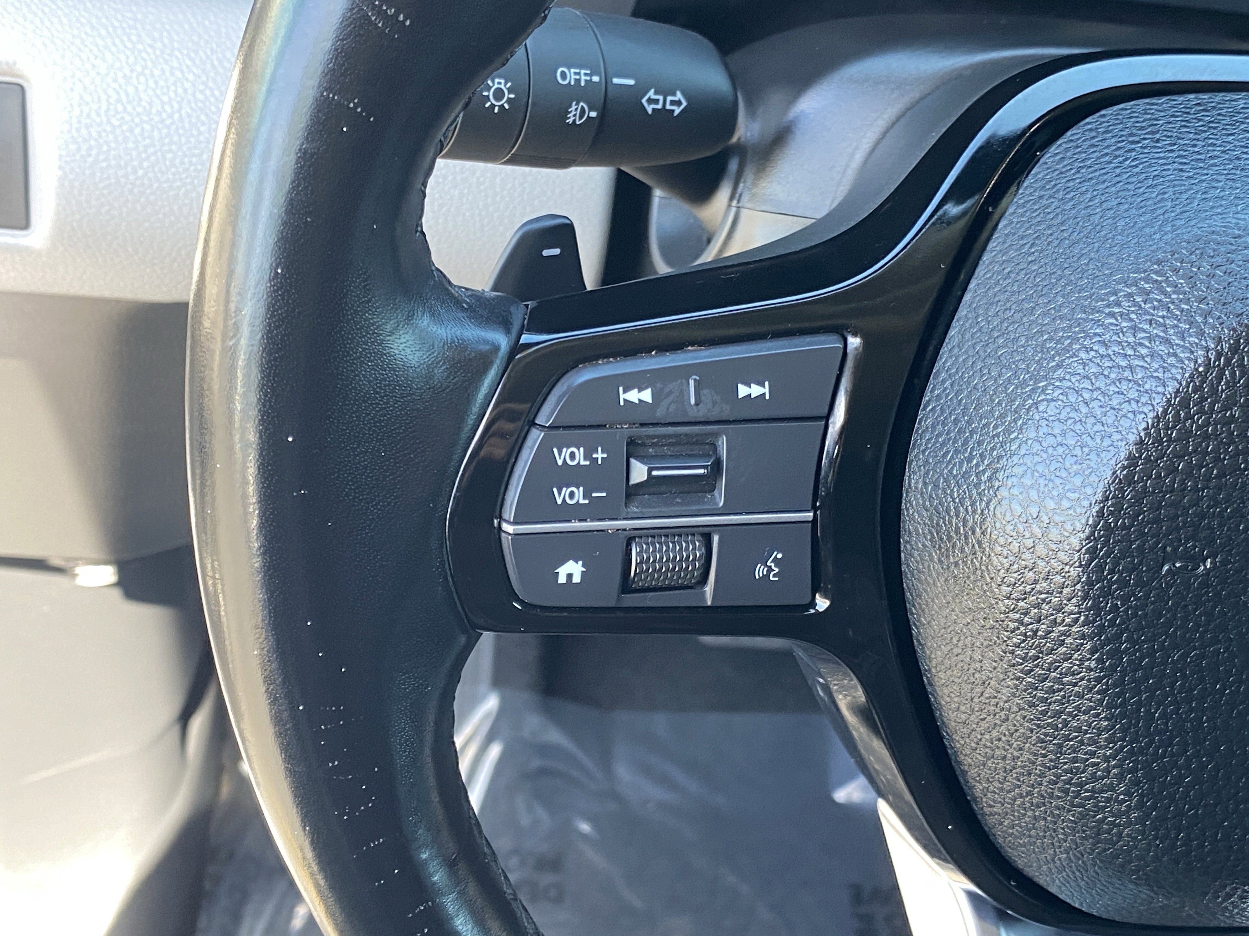 Certified 2025 Honda Pilot EX-L image 28