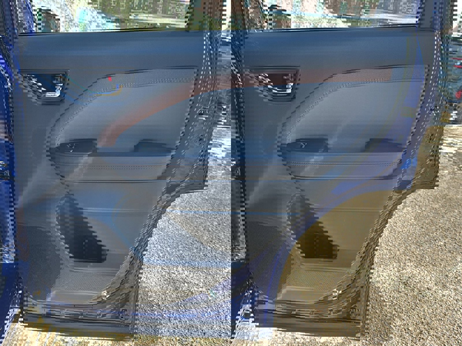 Used 2025 Subaru Forester Sport w/ Popular Package image 23