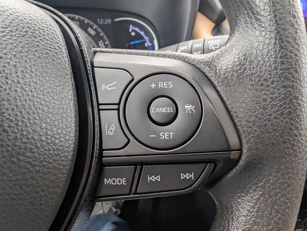 Used 2023 Toyota RAV4 XLE w/ Convenience Package AWD/4WD image 27