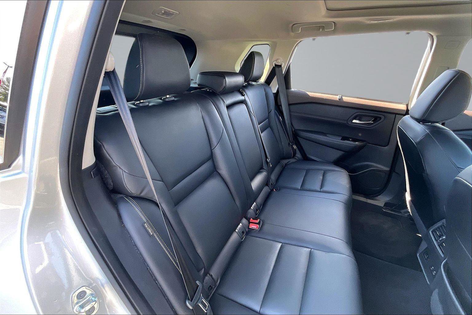 Certified 2023 Nissan Rogue SL w/ SL Premium Package image 28