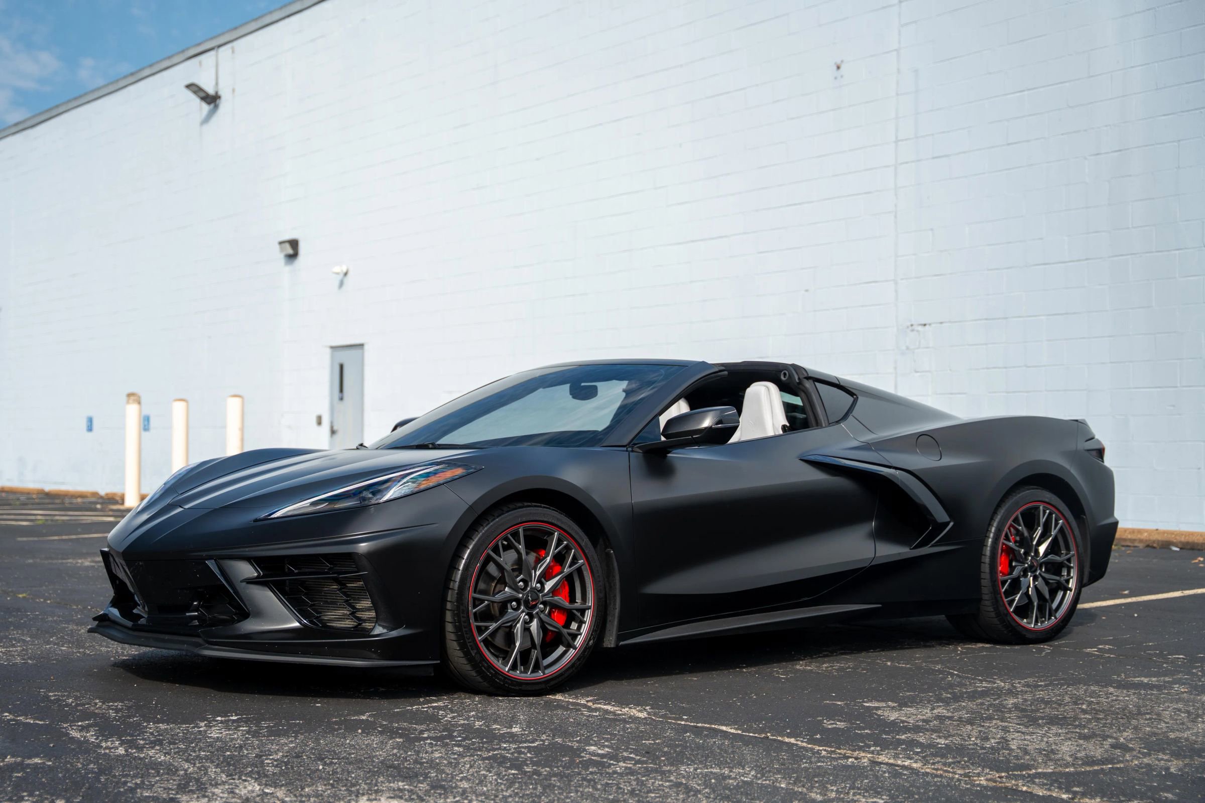 Used 2023 Chevrolet Corvette Stingray Coupe w/ Z51 Performance Package image 14