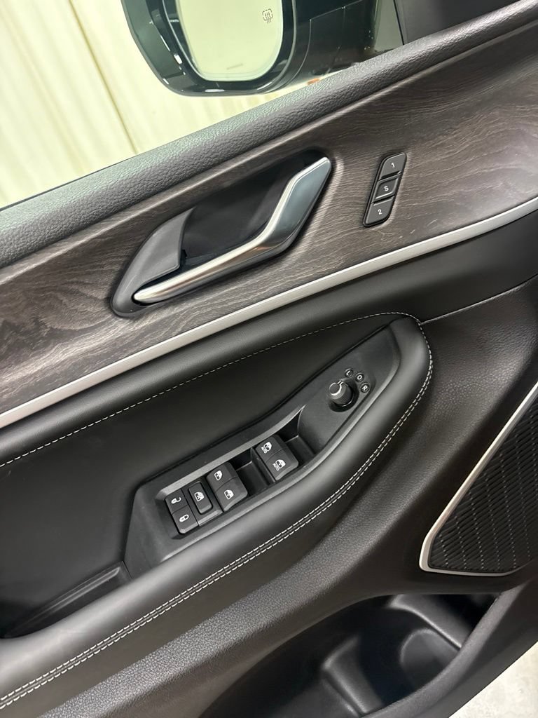 New 2026 Jeep Grand Cherokee L Limited AWD/4WD image 19