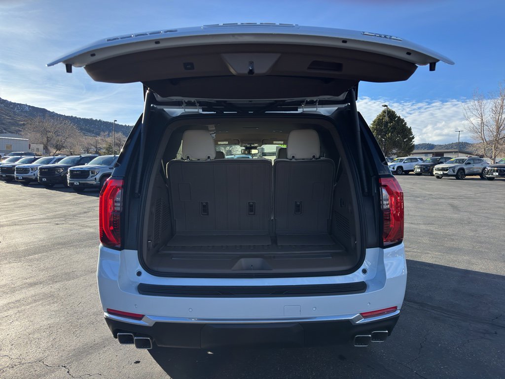 New 2026 GMC Yukon Denali w/ LPO, Floor Liner Package image 10