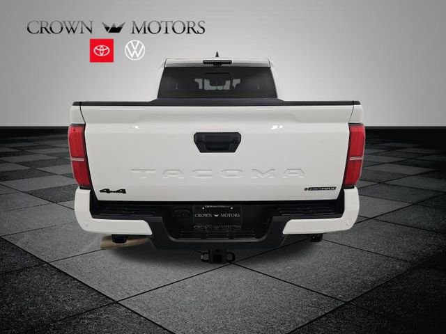 Used 2024 Toyota Tacoma TRD Sport image 5