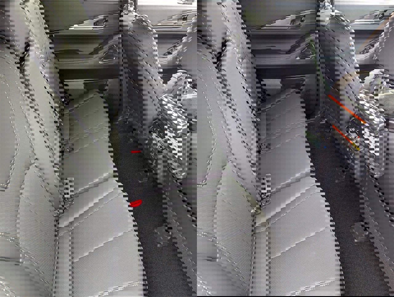 New 2026 INFINITI QX60 Luxe w/ Family Package image 20