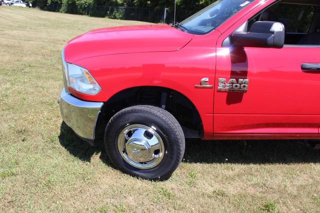 Used 2018 RAM 3500 Tradesman w/ Chrome Appearance Group AWD/4WD image 14