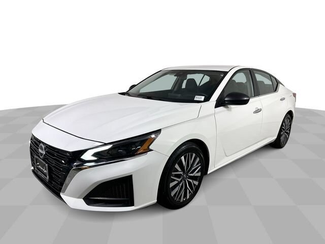 Used 2025 Nissan Altima 2.5 SV