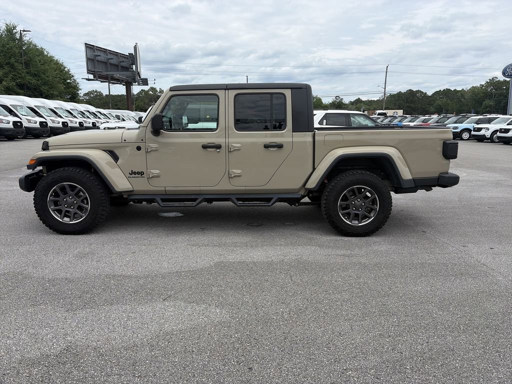 Used 2020 Jeep Gladiator Sport AWD/4WD image 4